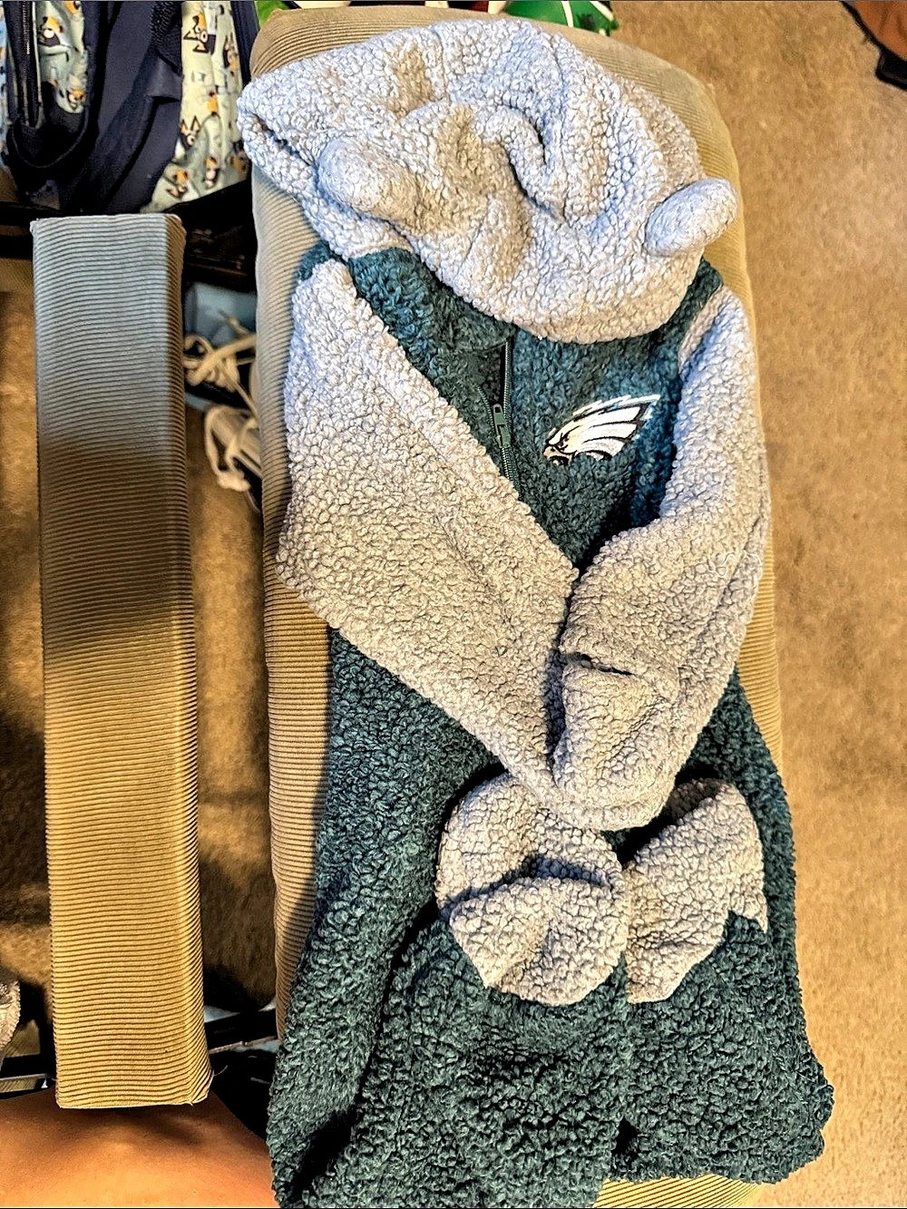 NFL Philadelphia Eagles Team Apparel fleece jacket Fleece Jacket in Green & Gray